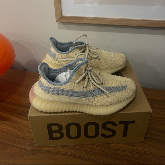 Yeezy Boost 350 V2 Linen Size US6 mens - Picture 4 of 10